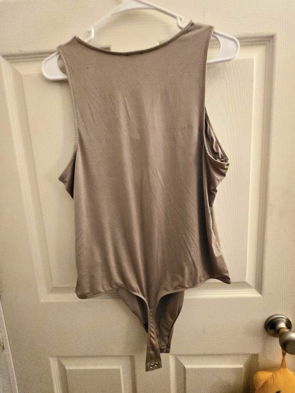 Express Cutout Bodysuit Size XL - Picture 7 of 7